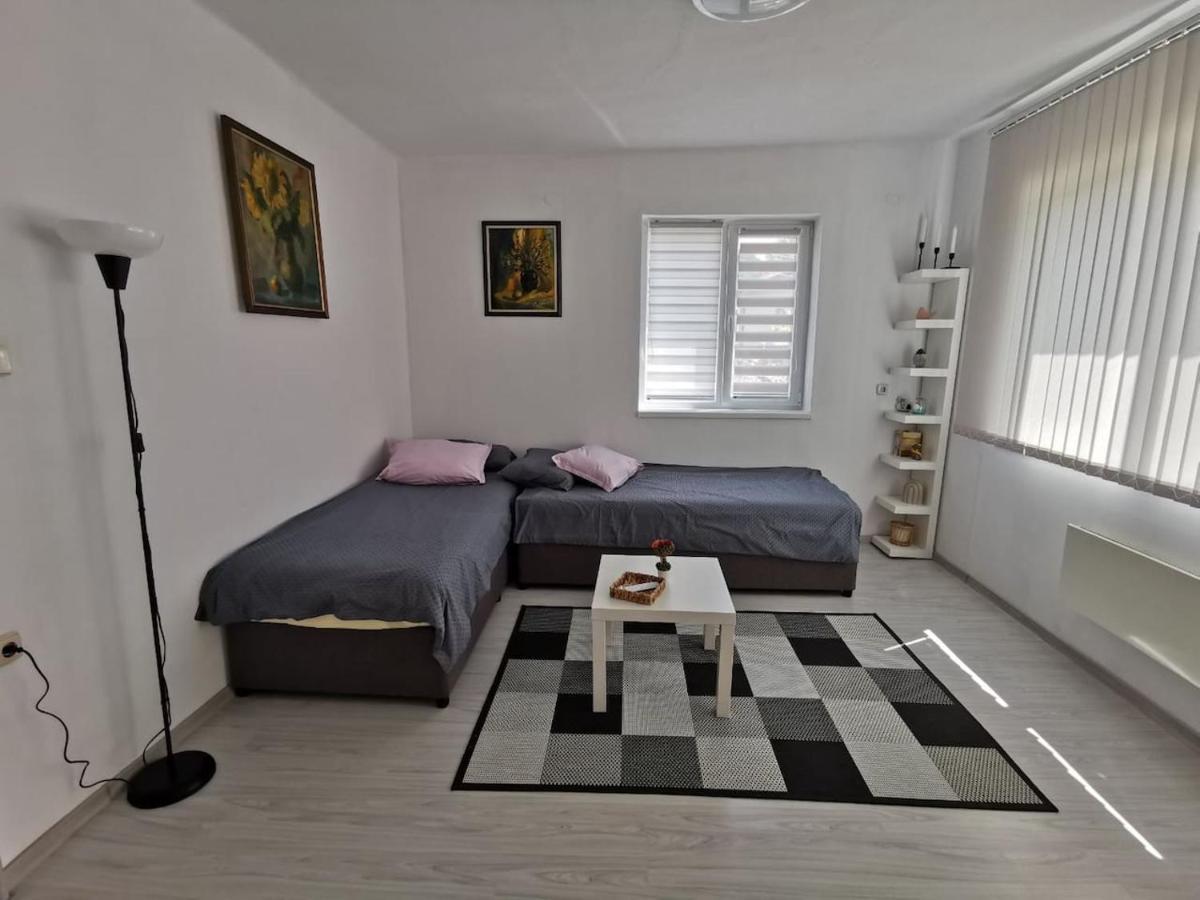 Mira Home Veliko Tărnovo Exterior foto